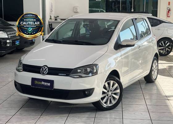 VOLKSWAGEN FOX 1.0 MI BLUEMOTION 8V FLEX 4P MANUAL VOLKSWAGEN FOX 1.0 MI BLUEMOTION 8V FLEX 4P MANUAL